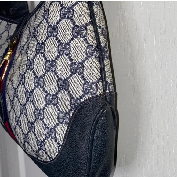 Vintage Gucci Jackie - Picture 5 of 16